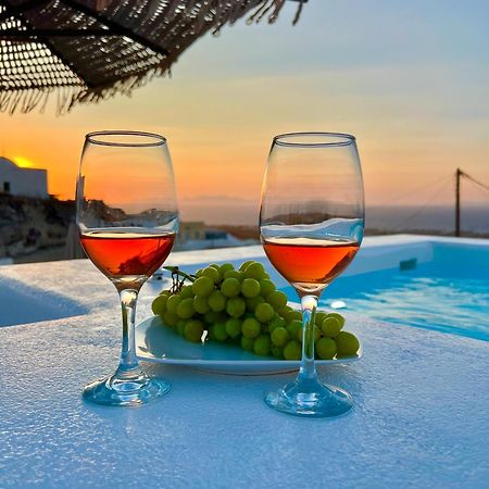 Oinos Luxury Suites Foinikia  Ngoại thất bức ảnh