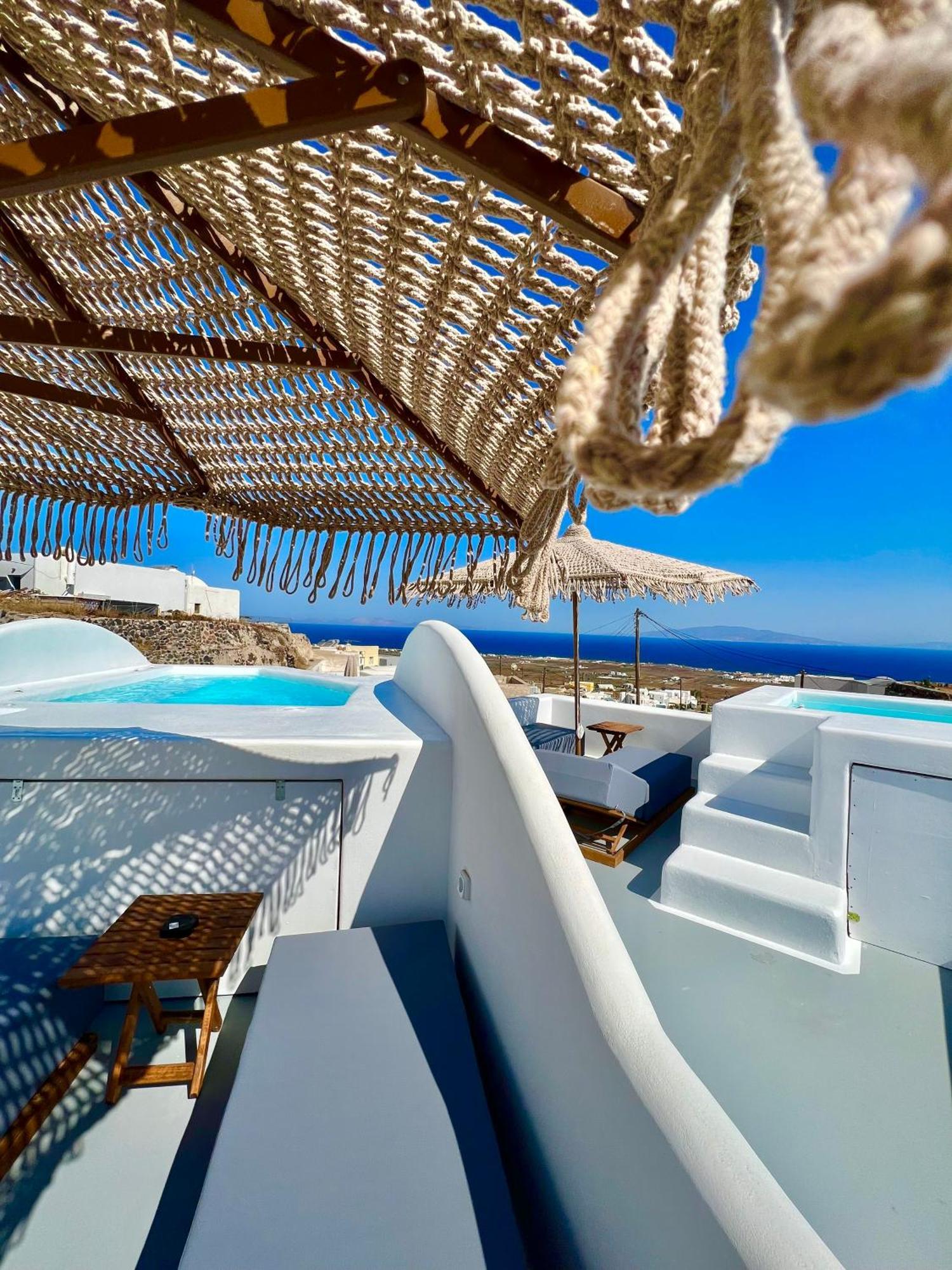 Oinos Luxury Suites Foinikia  Ngoại thất bức ảnh